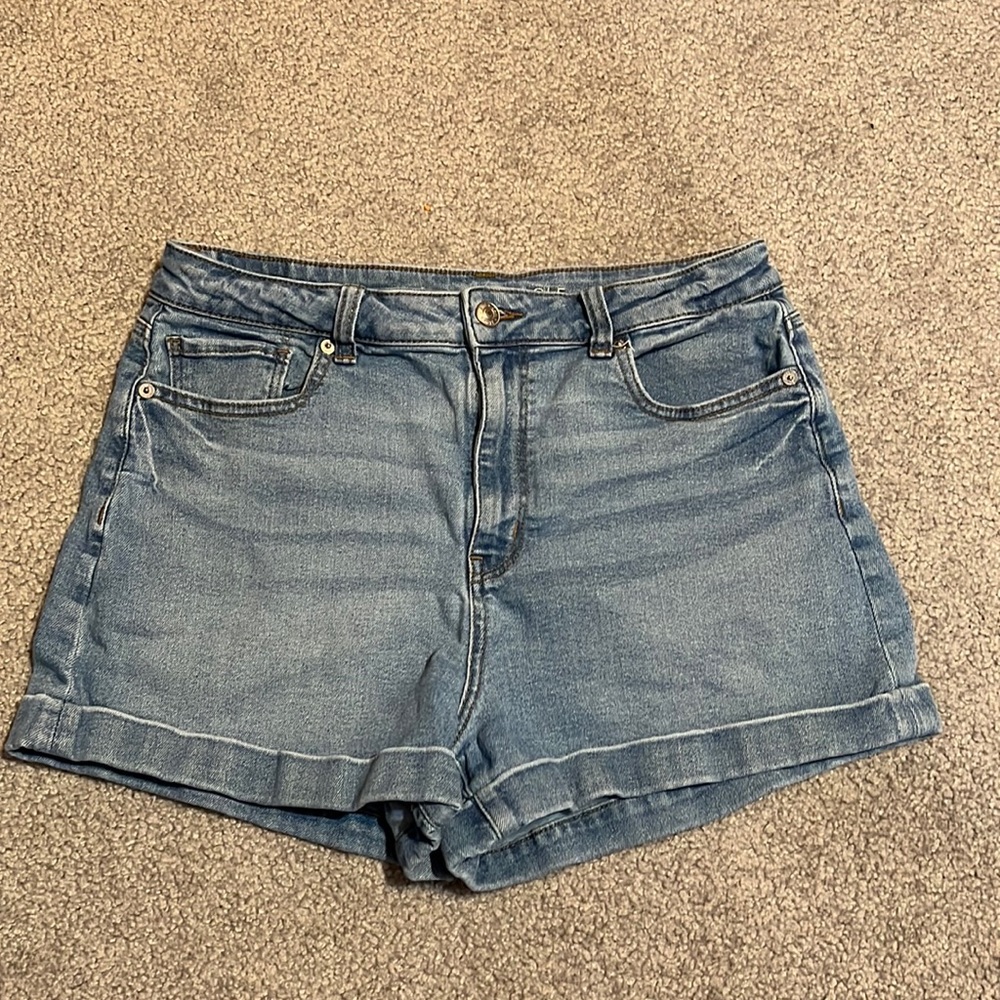 American Eagle Outfitters High Rise Mom Denim Shorts